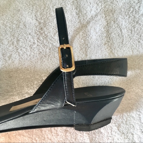 ❌ Vintage Blue Wedge Ankle Strap Sandals - Picture 4 of 8